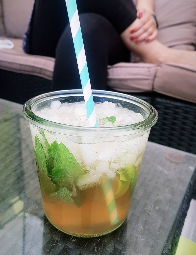 alkoholfreier Caipirinha Mocktail – wind, wine and food